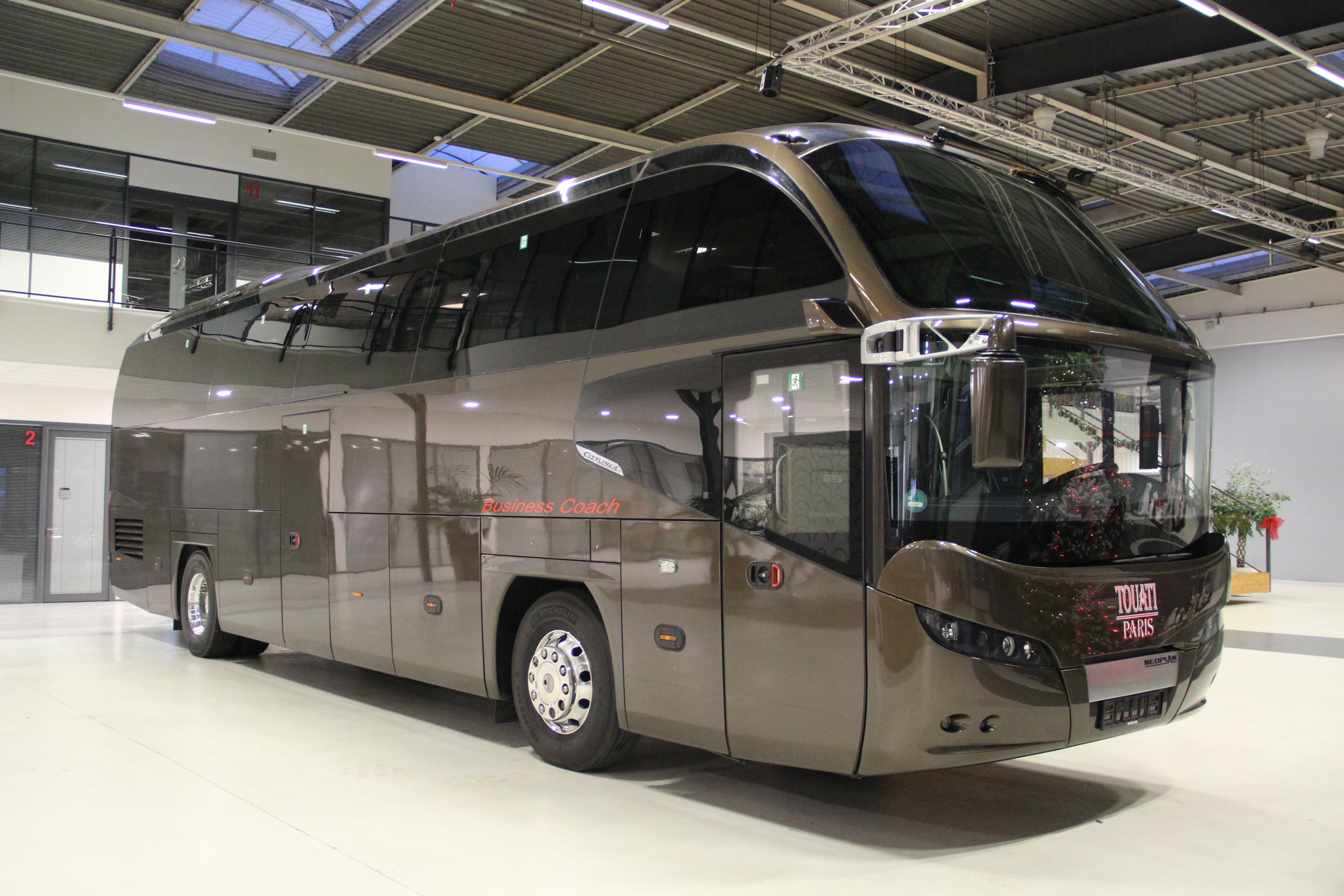 NEOPLAN CITYLINER 36 PLACES CUIR SUPER VIP*** AVEC SALON EN ROTONDE